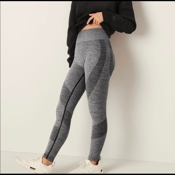 PINK Victoria's Secret Pants - Pink Grey Leggings EUc